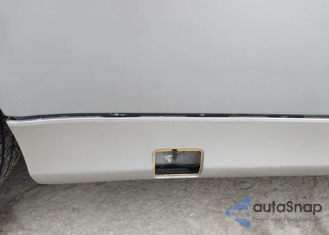 2002 Mercedes-Benz Clk 320 from USA, damaged, VIN WDBLK65G92T114434